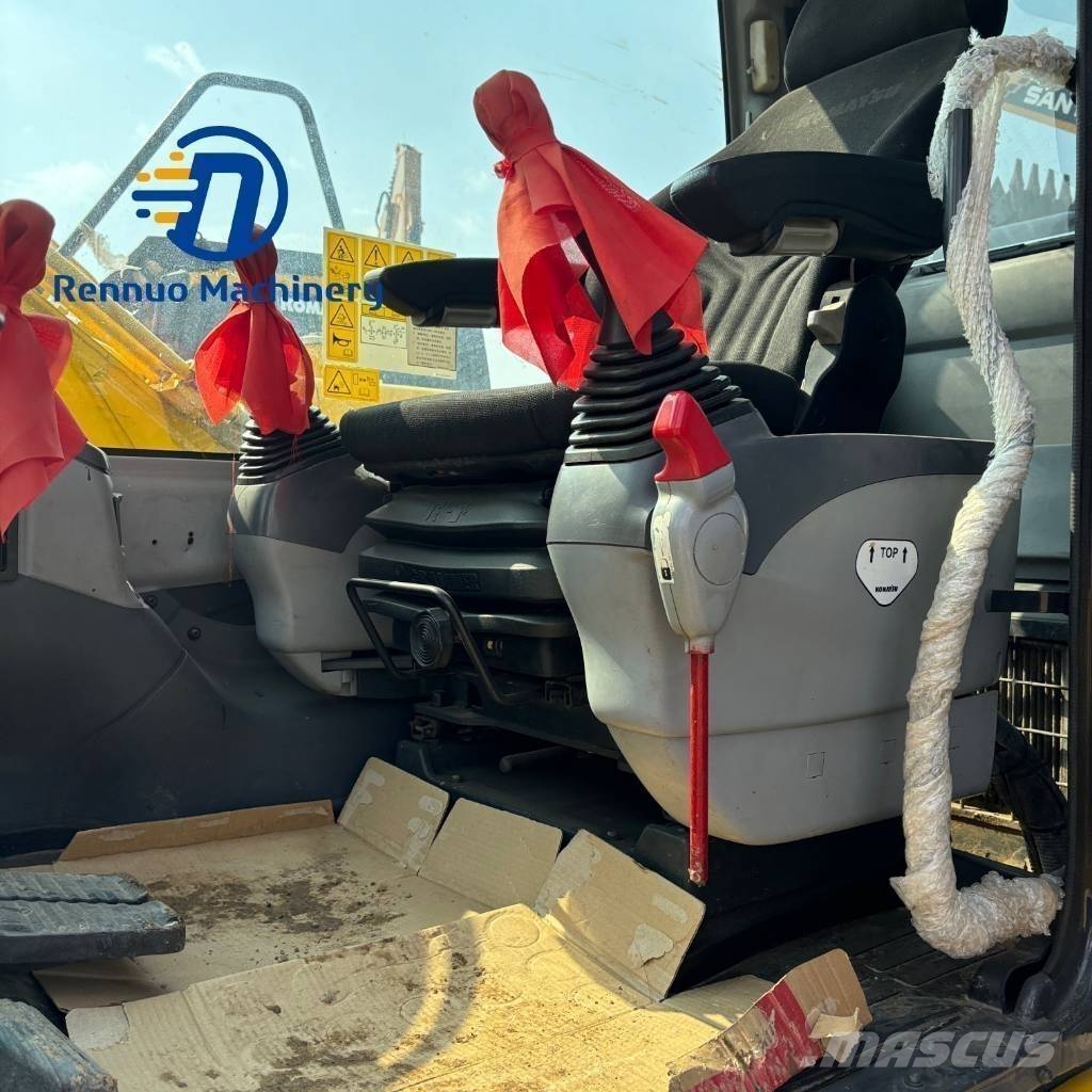 Komatsu PC 130 Гусеничні екскаватори