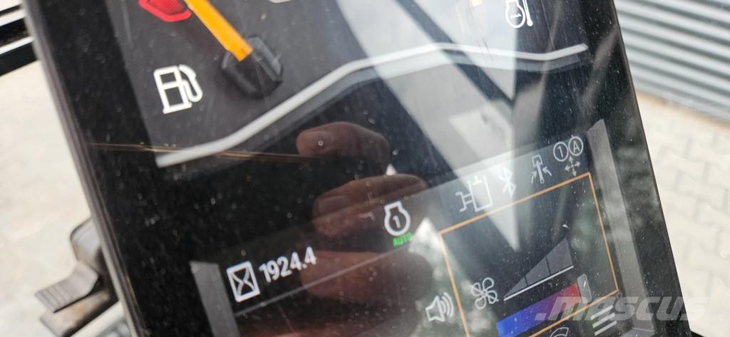 CAT 302CR حفارات صغيرة أقل من 7 طن (حفارات صغيرة)