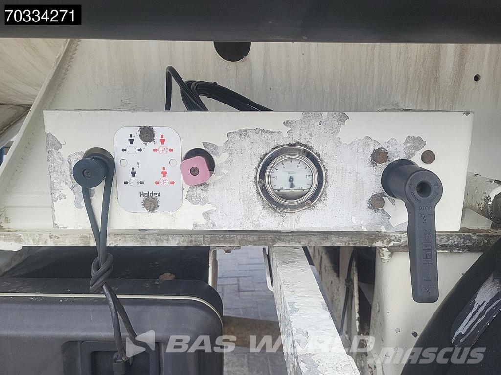  Turbos-Hoet APK 03-2027 39.000 Ltrs Lift Axle Ceme Semi remorque citerne
