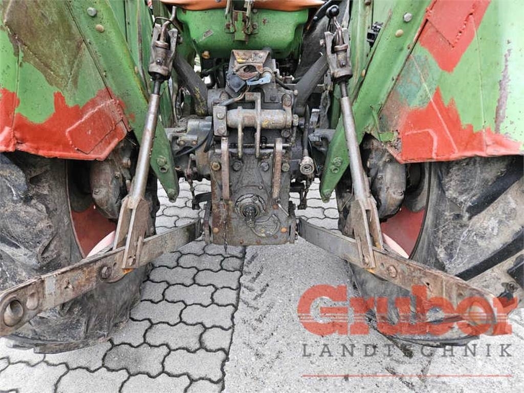 Fendt Farmer 3 S الجرارات