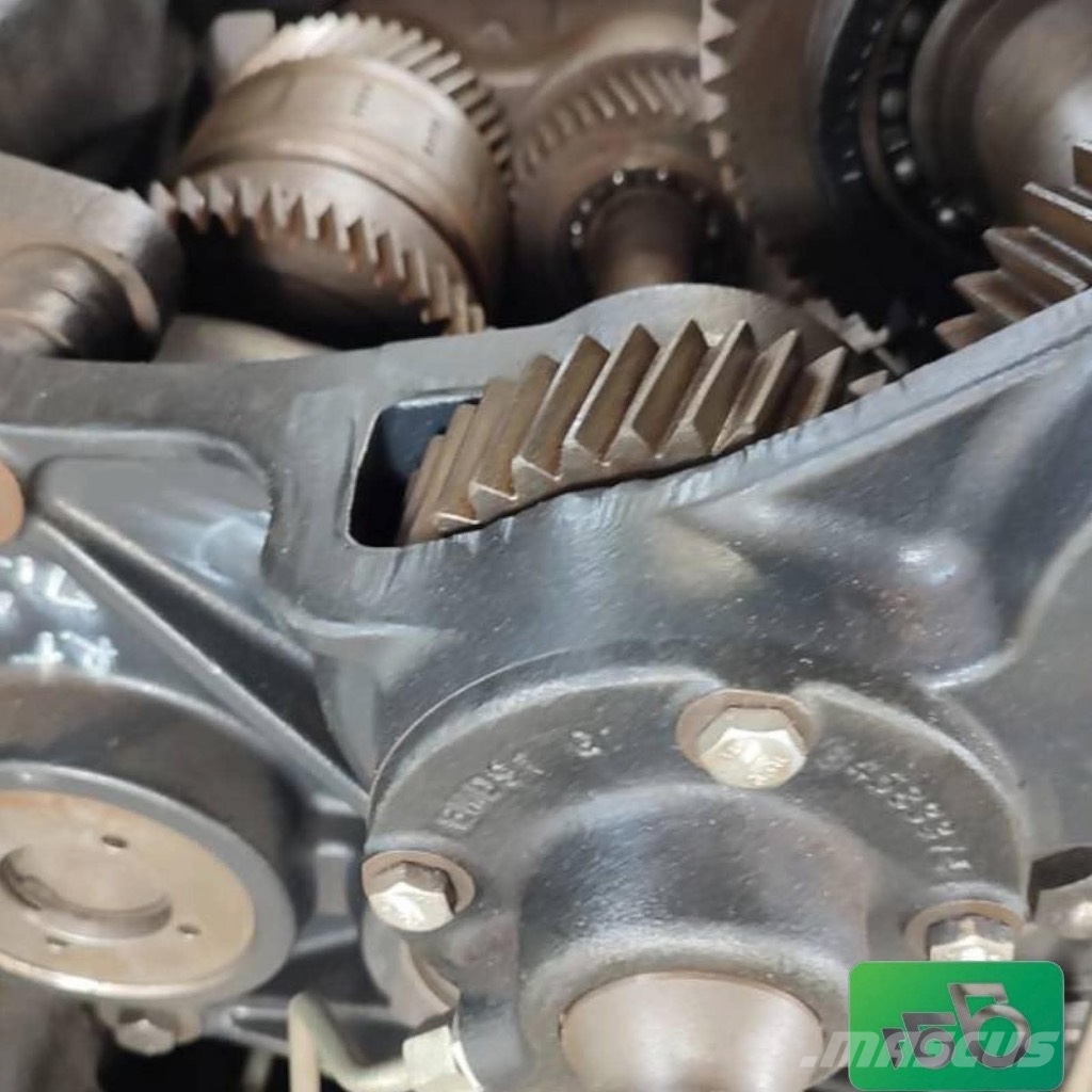 Case IH MAGNUM 370 transmission أجهزة نقل