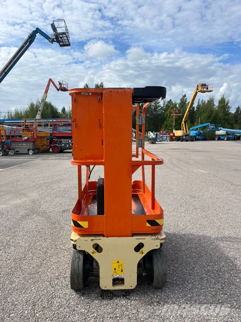 JLG 1230 ES Schaarhoogwerkers