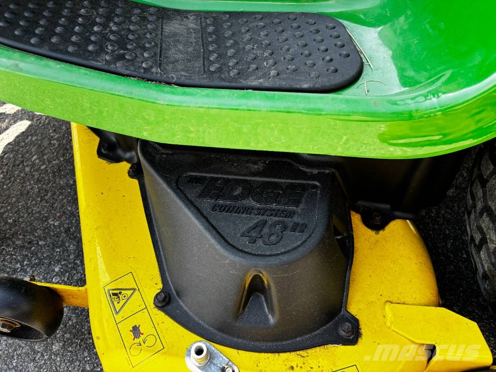 John Deere X 165 Päältäajettavat ruohonleikkurit