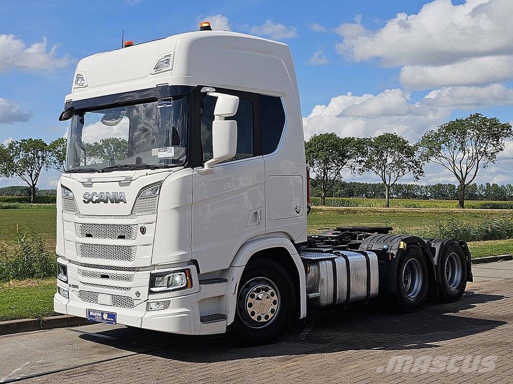 Scania R580 V8 6X4 80 TON RETARD Prime Movers