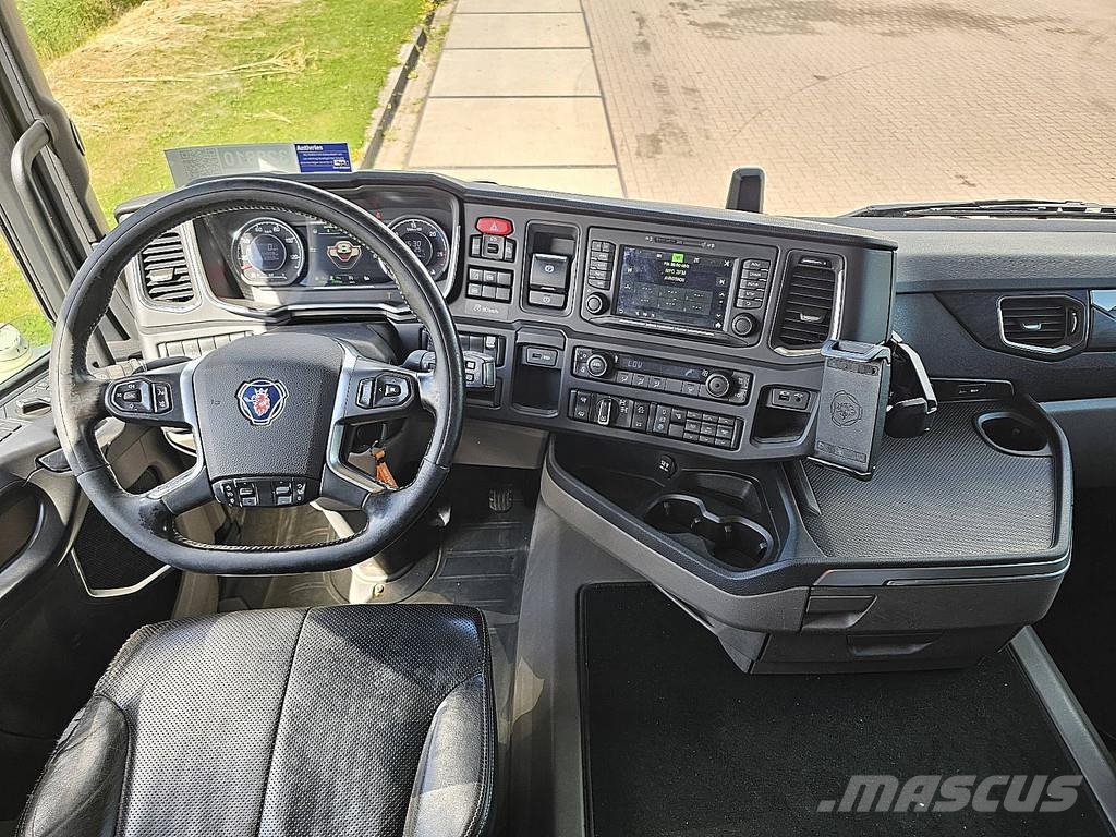 Scania R580 V8 6X4 80 TON RETARD Prime Movers