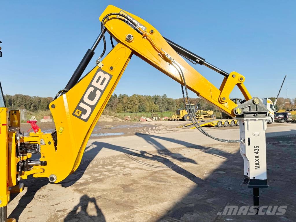 JCB 3DX / 3CX Plus 4WD - 4/1 Bucket + Hammer Kazıcı yükleyiciler - beko loder