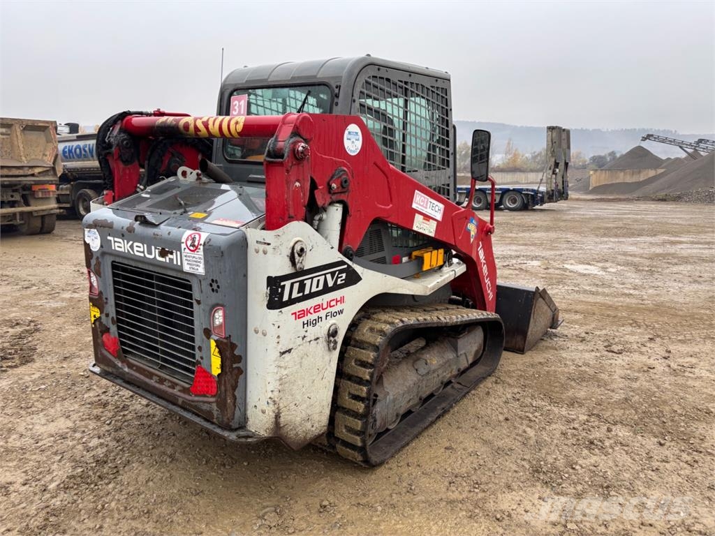 Takeuchi TL10V - 2 Κατασκευές - Άλλα