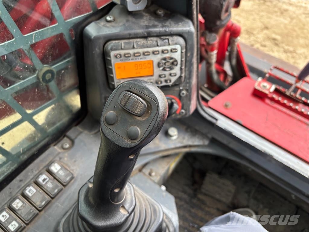 Takeuchi TL10V - 2 Κατασκευές - Άλλα