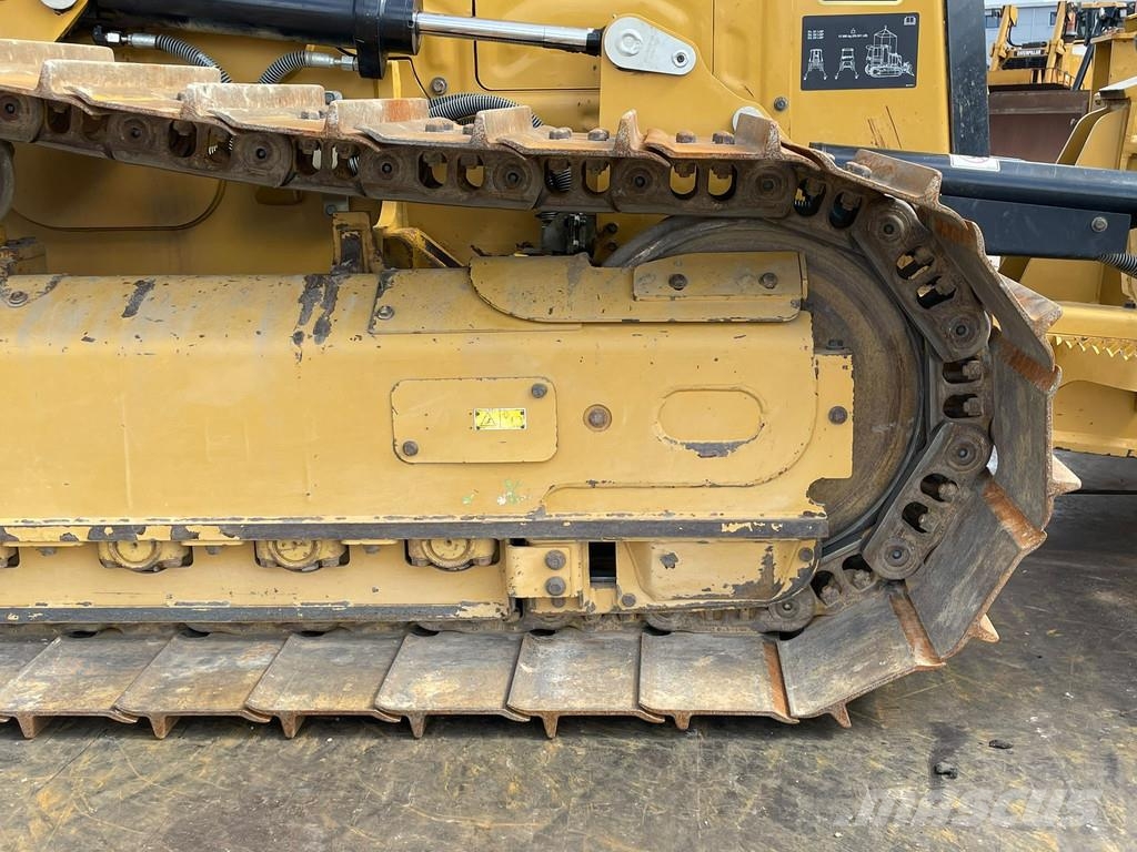 CAT D2 LGP 12A | LEICA GPS Buldozer sobre oruga