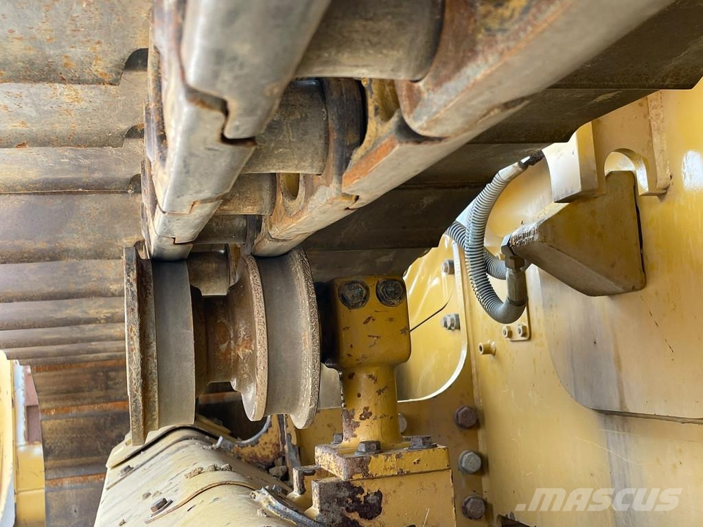CAT D2 LGP 12A | LEICA GPS Buldozer sobre oruga