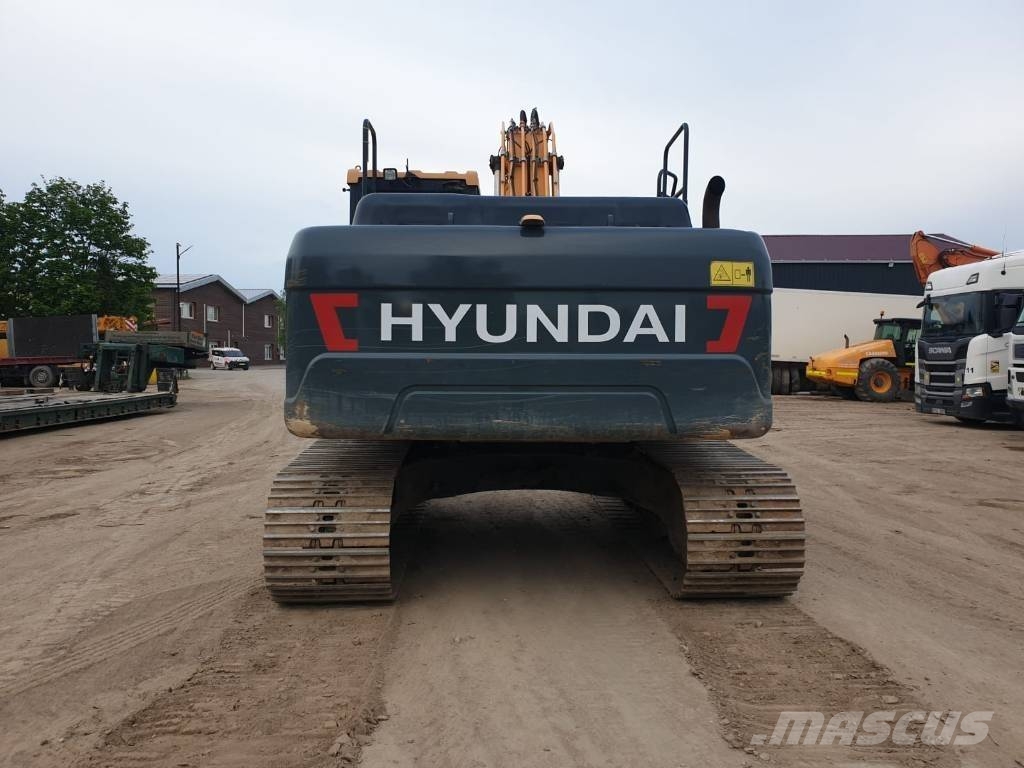 Hyundai HX 220 L Roomikekskavaatorid