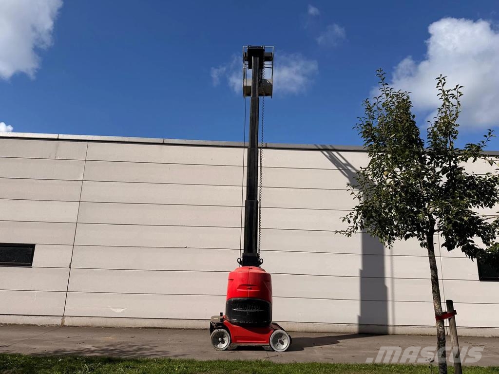 Manitou 100VJR Evolution Телескопічні підйомники