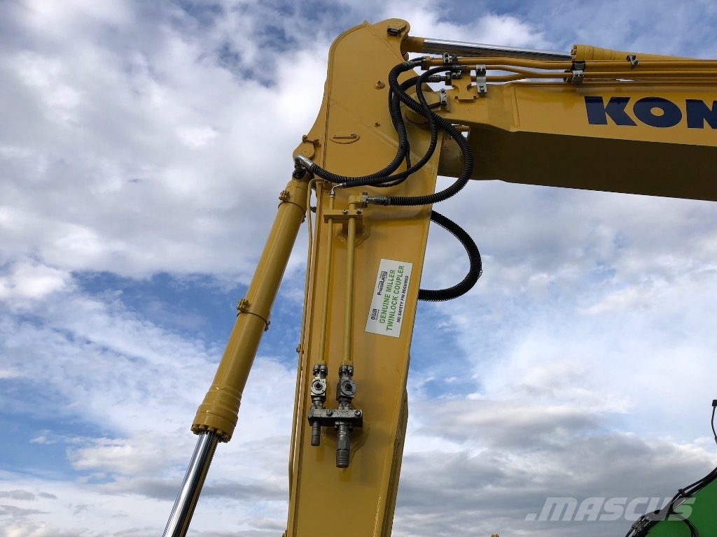 Komatsu PC210LC-11 حفارات زحافة
