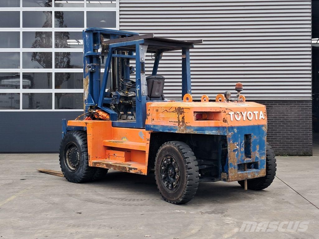 Toyota 2FD100 Πετρελαιοκίνητα Κλαρκ