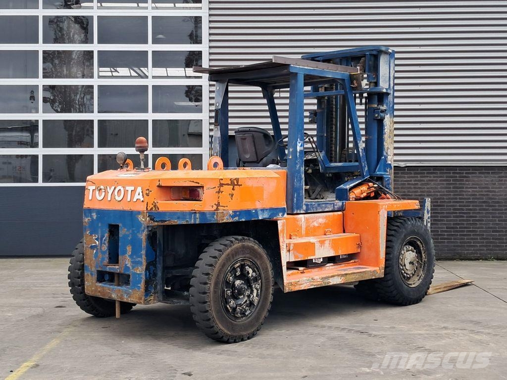Toyota 2FD100 Πετρελαιοκίνητα Κλαρκ