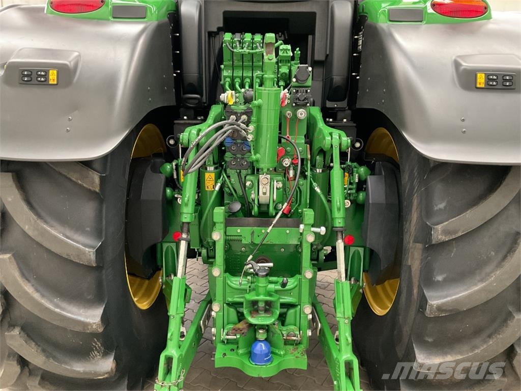 John Deere 6R 250 曳引機