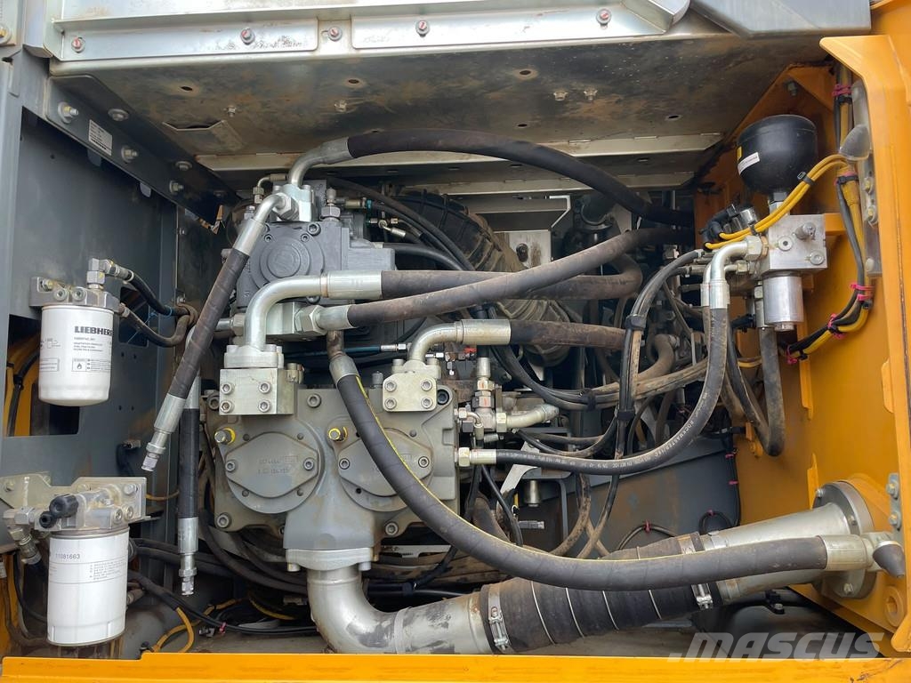 Liebherr R934LC Bageri guseničari