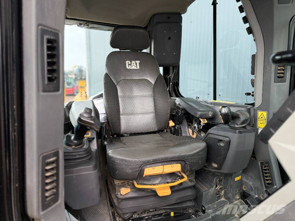 CAT D5 LGP Μπουλντόζες με ερπύστριες