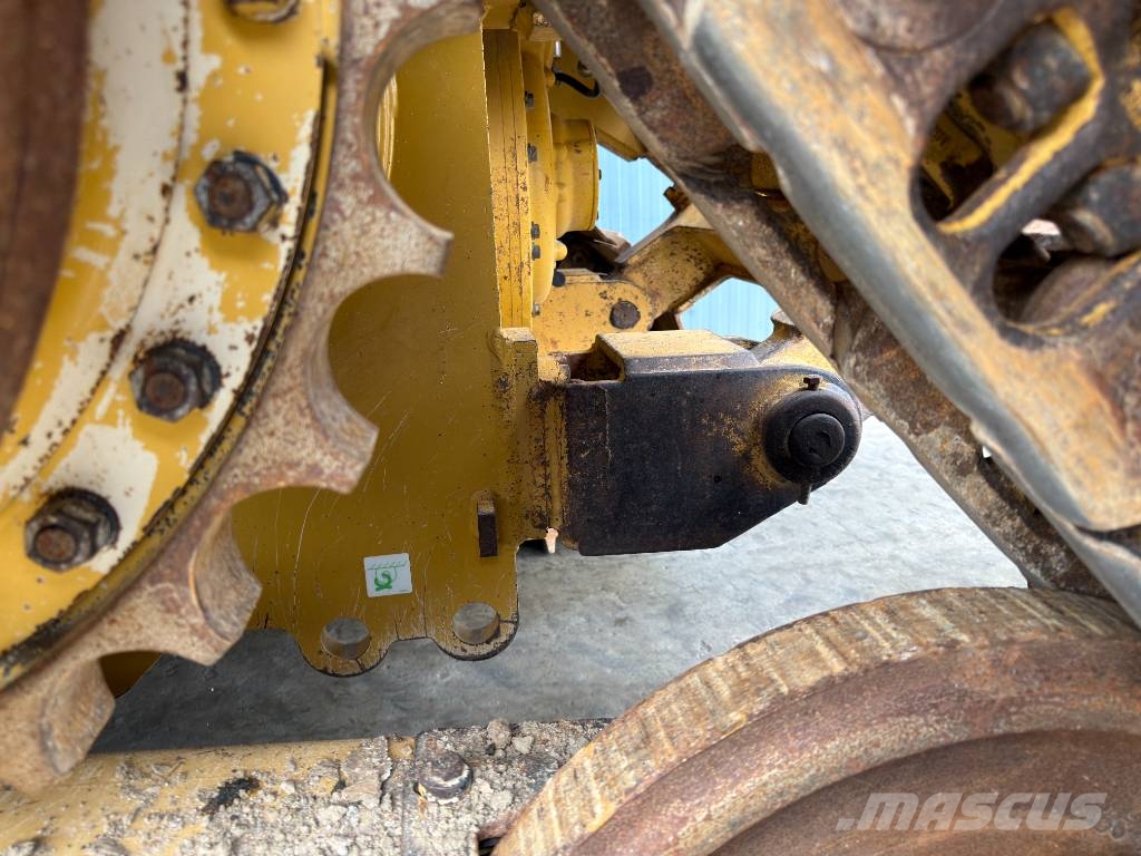 CAT D5 LGP Μπουλντόζες με ερπύστριες