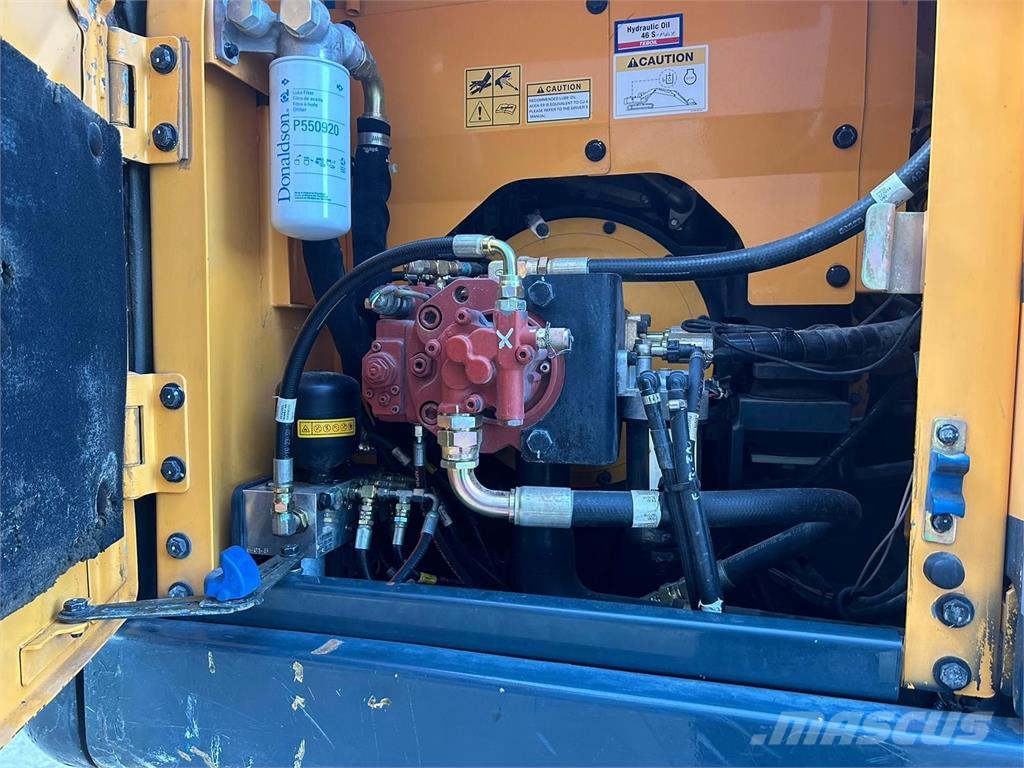 Hyundai R180LC-9A Excavadoras sobre orugas