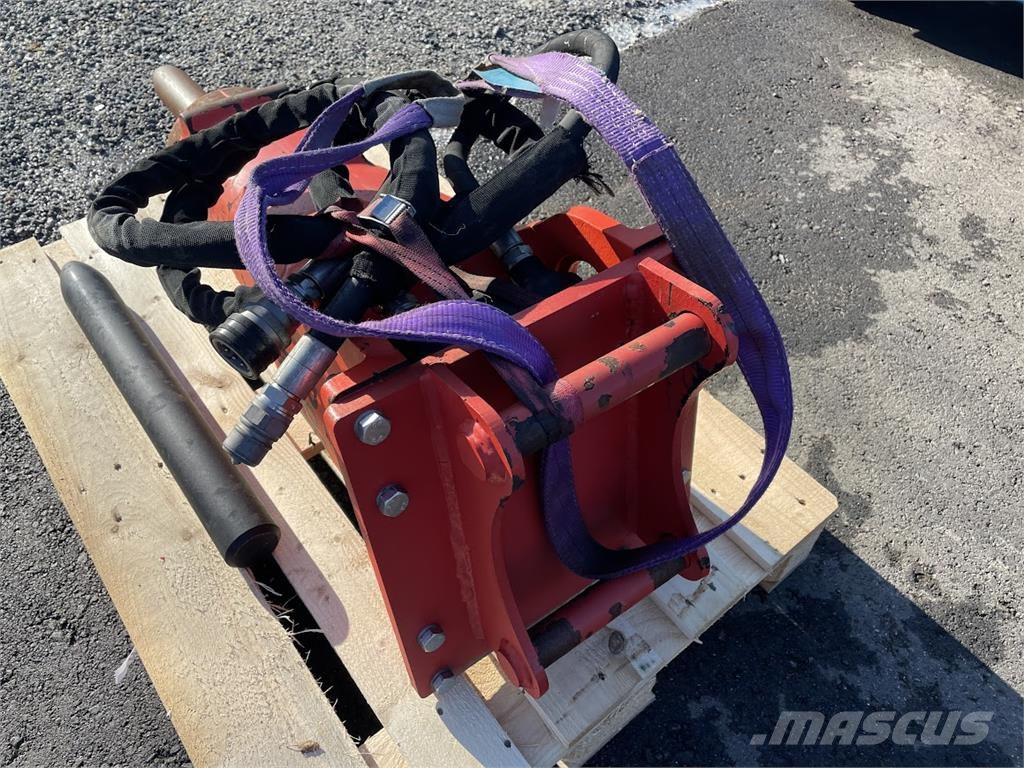 Robi BH32C Marteau hydraulique