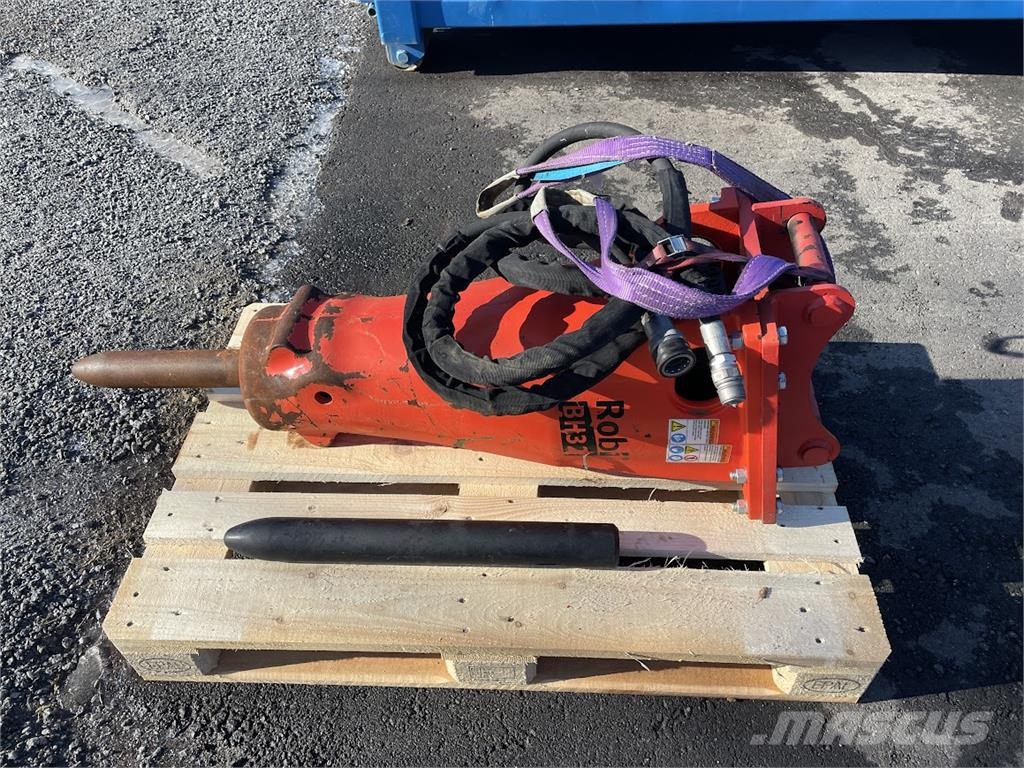Robi BH32C Marteau hydraulique