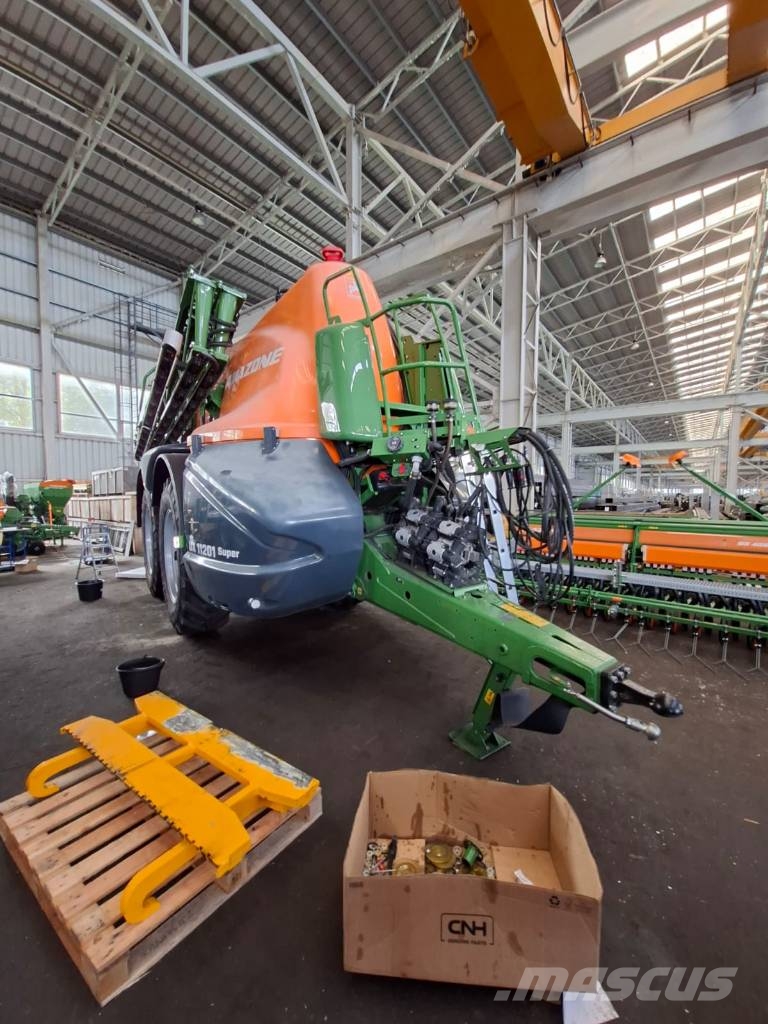 Amazone UX 11201 Super Vučene prskalice
