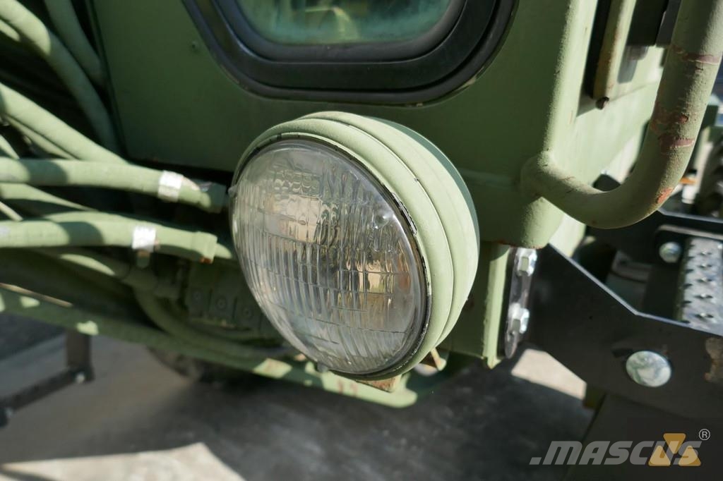 CAT 130G Ex-army Greiderid