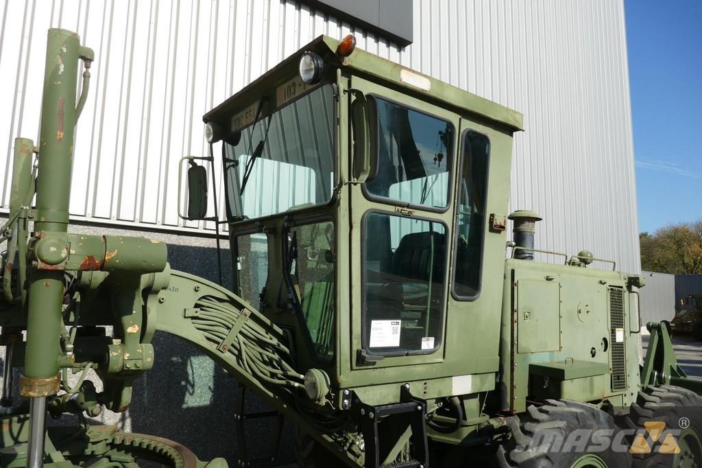 CAT 130G Ex-army Greiderid