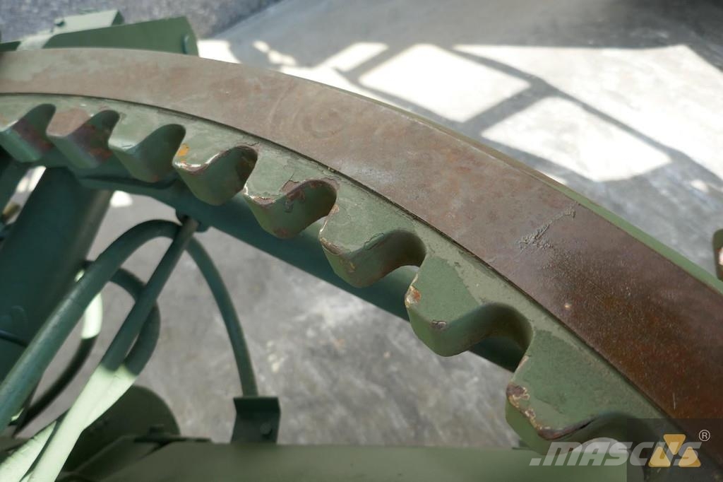 CAT 130G Ex-army Greiderid