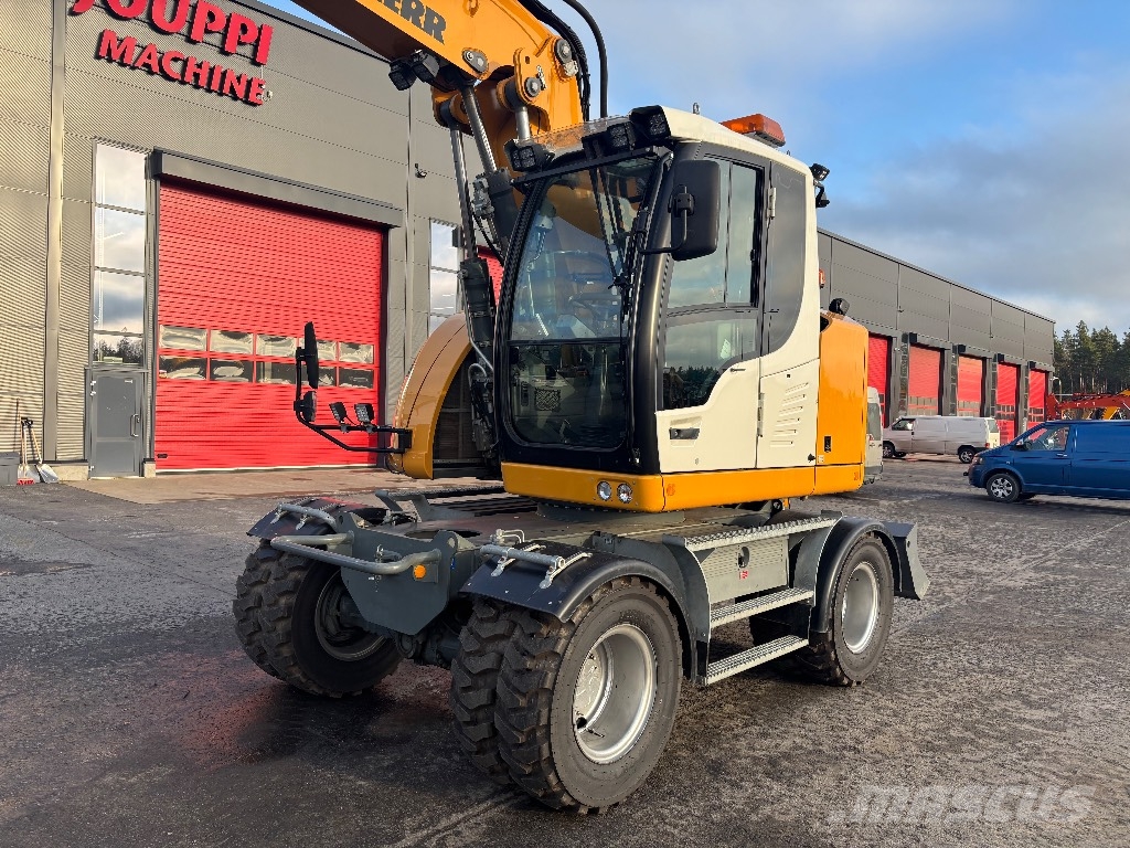 Liebherr 913 compact / Huippu Varusteet, Stage V Колёсные экскаваторы