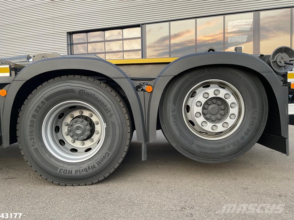 Mercedes-Benz Actros 2643 Euro 6 HMF 23 Tonmeter laadkraan Камиони с кран с кука