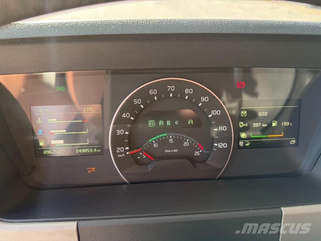 Volvo FM420 6X2*4 EURO6 + CARRIER SUPRA 850 شاحنات بدرجة حرارة قابلة للضبط