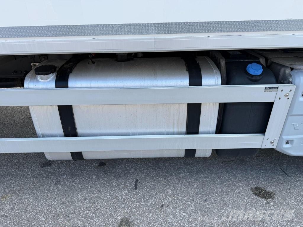 Volvo FM420 6X2*4 EURO6 + CARRIER SUPRA 850 شاحنات بدرجة حرارة قابلة للضبط