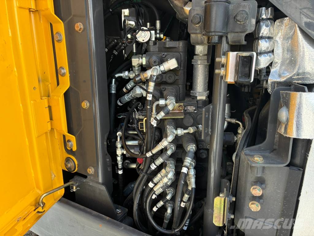 Sumitomo SH125X-7 Excavadoras sobre orugas