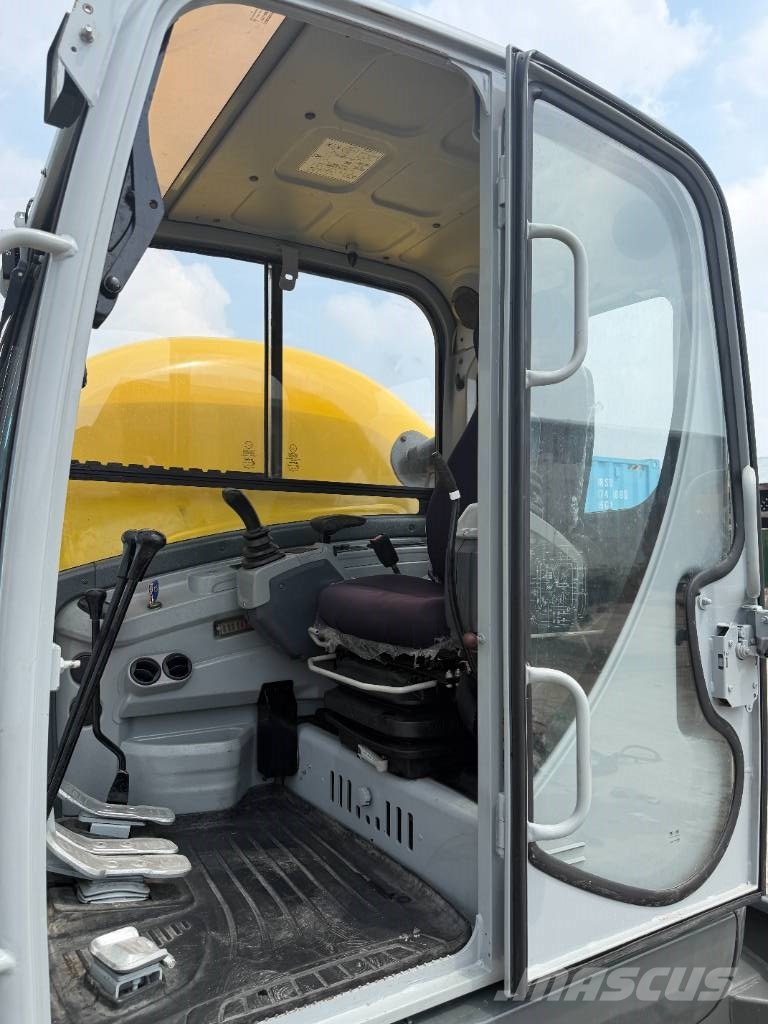 Wacker Neuson 6003 小型挖掘机