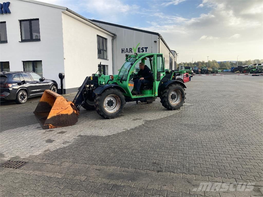 Deutz-Fahr AGROVECTOR 30.7 Verreikers