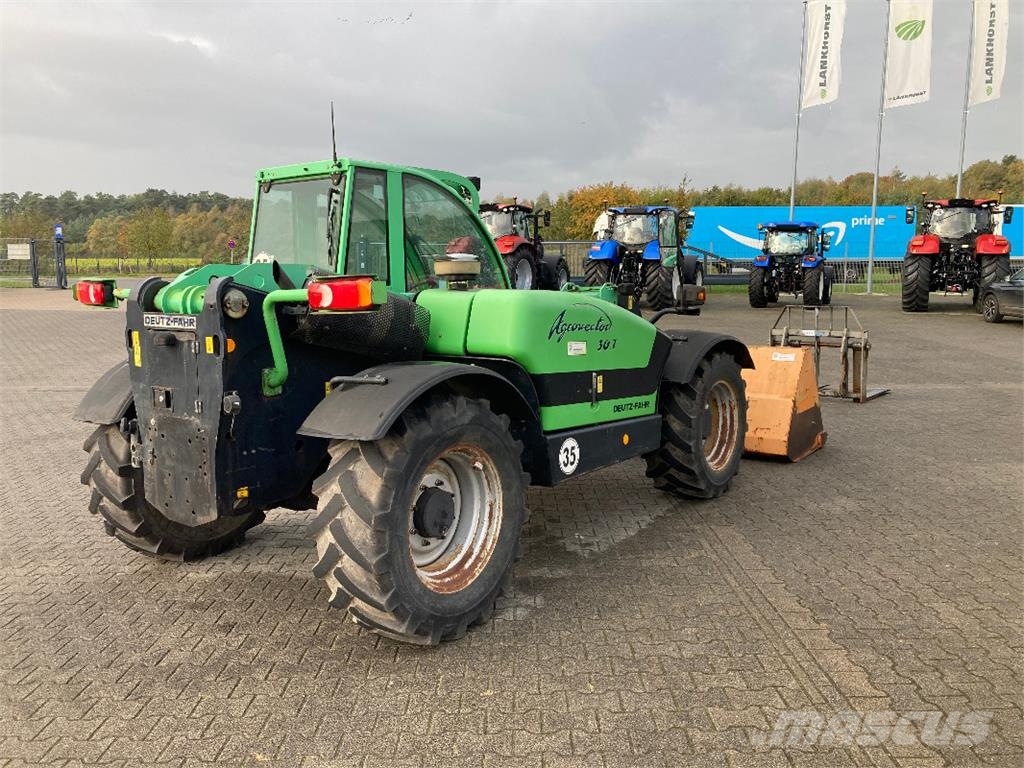 Deutz-Fahr AGROVECTOR 30.7 Verreikers