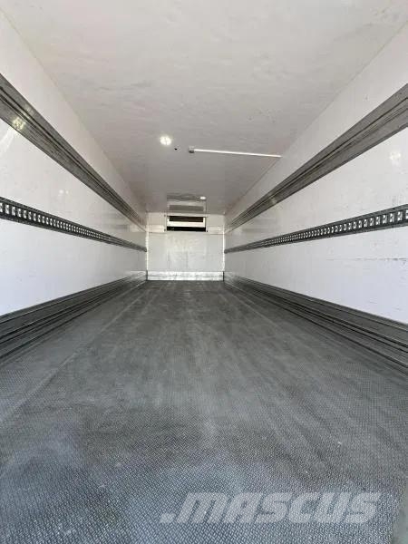 Iveco EuroCargo 140E250 Tiefkühl Mitsubishi TDJ 300 Klim Kamioni hladnjače