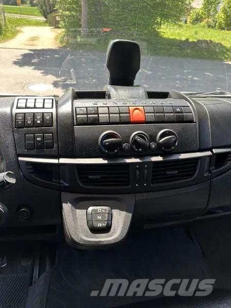 Iveco EuroCargo 140E250 Tiefkühl Mitsubishi TDJ 300 Klim Kamioni hladnjače