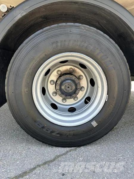 Iveco EuroCargo 140E250 Tiefkühl Mitsubishi TDJ 300 Klim Kamioni hladnjače