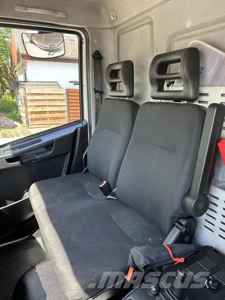 Iveco EuroCargo 140E250 Tiefkühl Mitsubishi TDJ 300 Klim Kamioni hladnjače