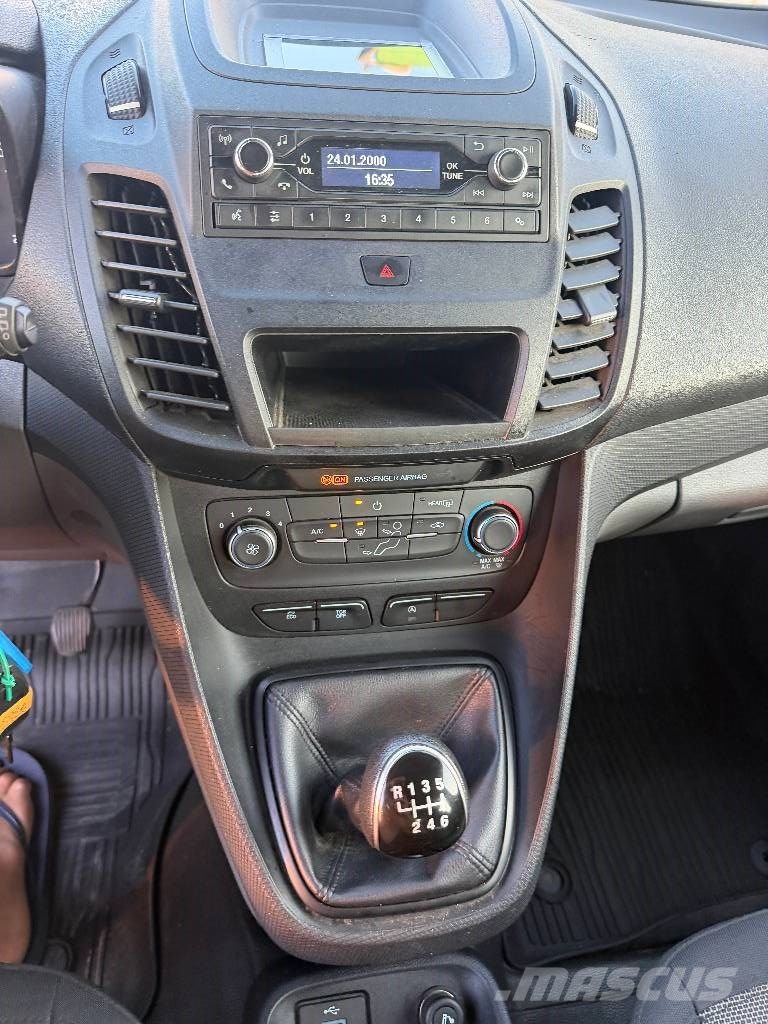 Ford Connect Auto's