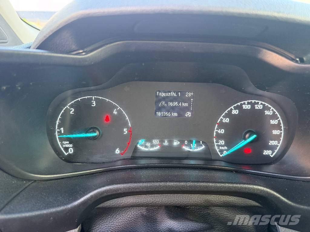 Ford Connect Auto's
