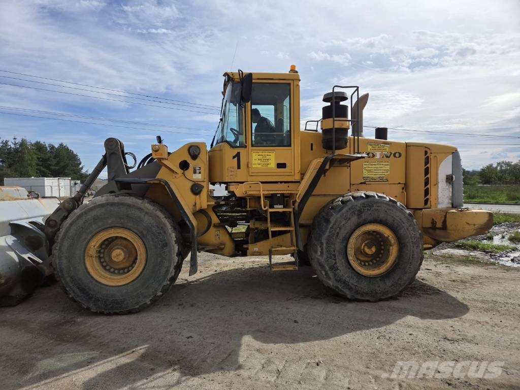 Volvo L 180 E Фронтальні навантажувачі
