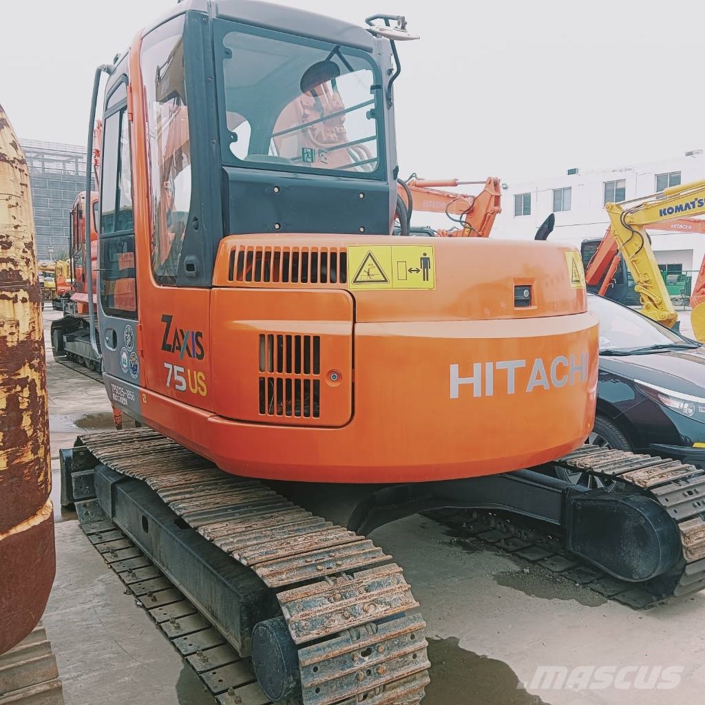 Hitachi ZX 75 US 中型挖掘机