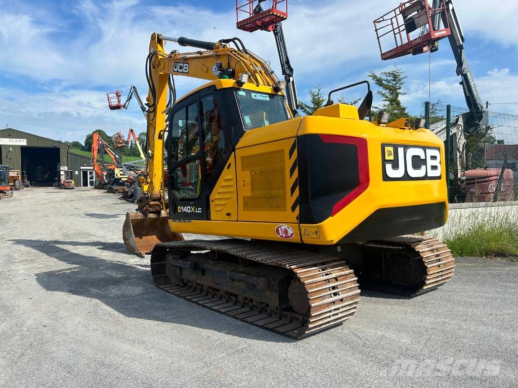 JCB 140X LC حفارات زحافة