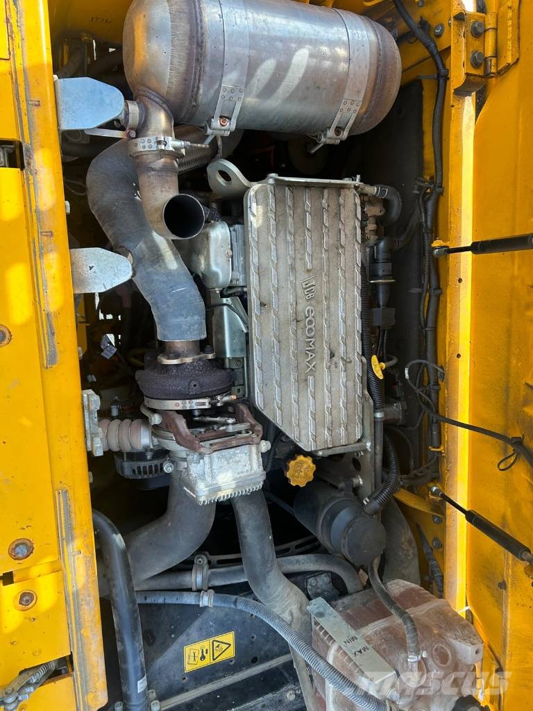 JCB 140X LC حفارات زحافة