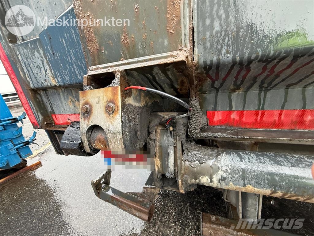Scania P250LB4X2MLB 冷藏车