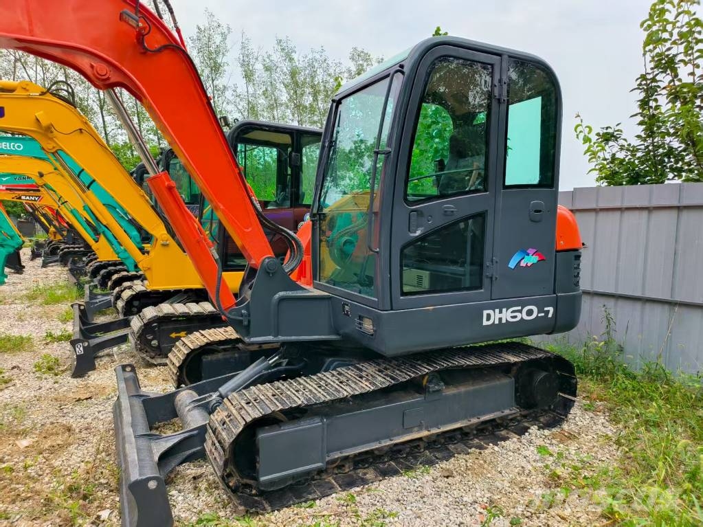 Doosan DH 60 Mini excavatoare < 7t